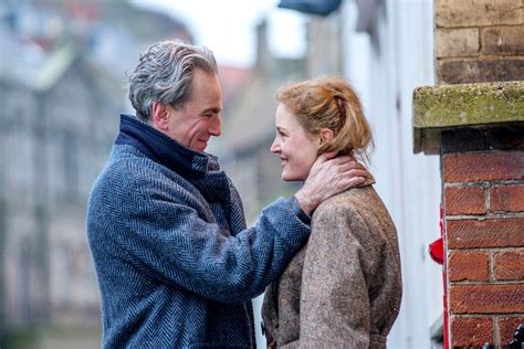 Phantom Thread - Bộ phim về tình yêu chốn Paris và những bí mật ẩn giấu!